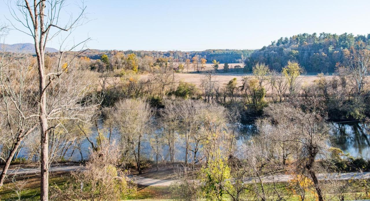 Upstream Penthouse Βίλα Άσβιλ Εξωτερικό φωτογραφία